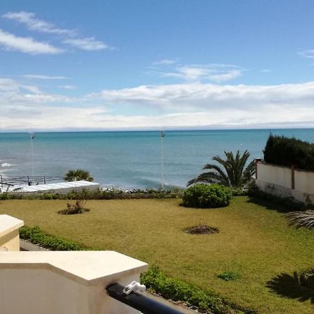Apartamento A Pie De Playa. Nerja Bagian luar foto